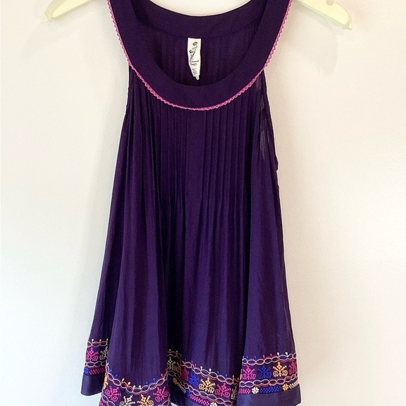 Anthropologie Floreat Purple Embroidered Boho Pleated Tank Top Sz 6 - Picture 1 of 10